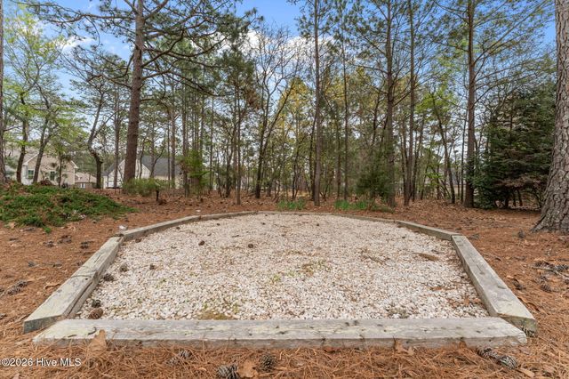 141 Longleaf Drive, West End, NC 27376