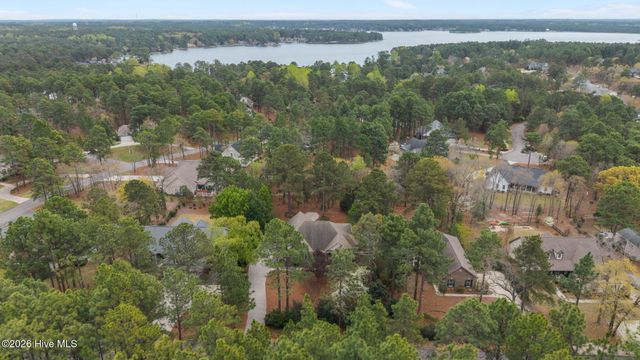 141 Longleaf Drive, West End, NC 27376