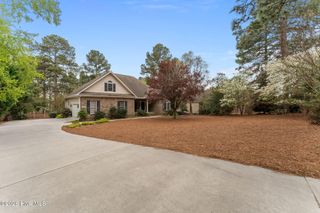 141 Longleaf Drive, West End, NC 27376