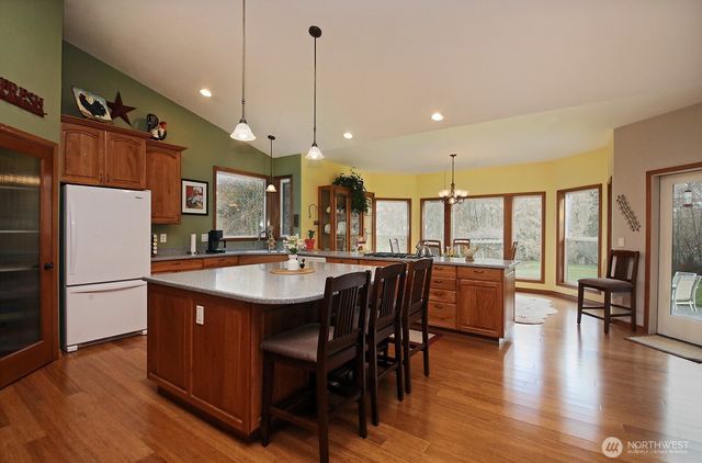 3723 Swede Hill Road, Clinton, WA 98236