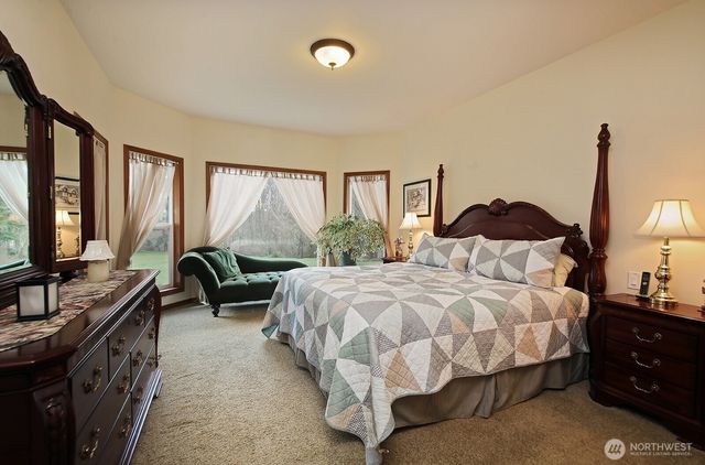 3723 Swede Hill Road, Clinton, WA 98236