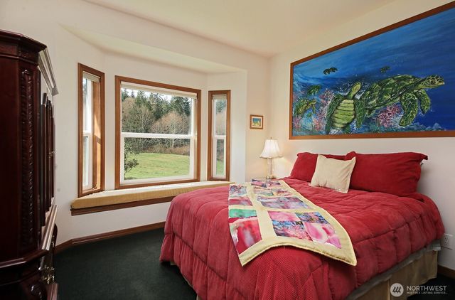 3723 Swede Hill Road, Clinton, WA 98236