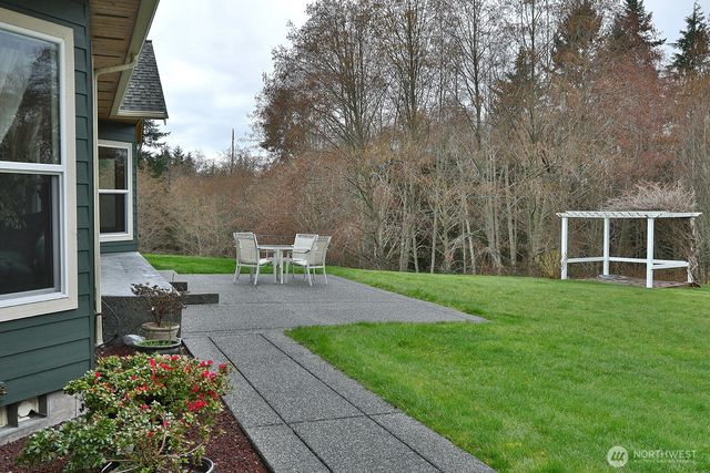 3723 Swede Hill Road, Clinton, WA 98236