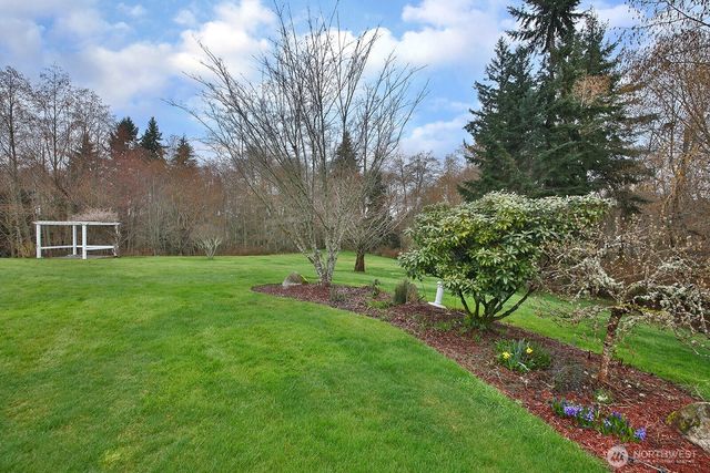 3723 Swede Hill Road, Clinton, WA 98236