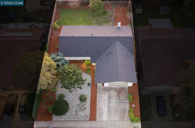 1005 Claremont Dr, Concord, CA 94518