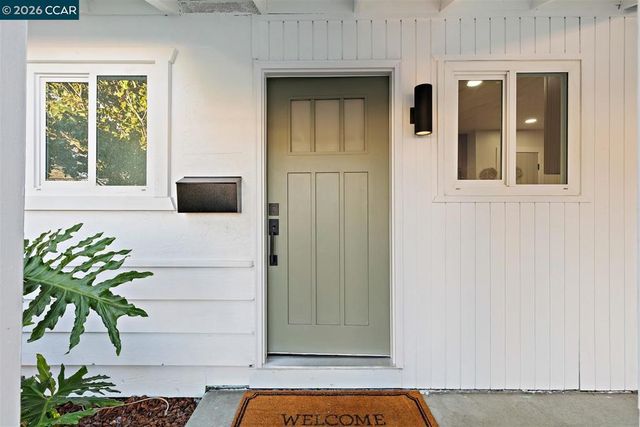 1005 Claremont Dr, Concord, CA 94518