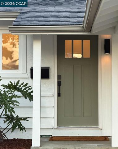 1005 Claremont Dr, Concord, CA 94518