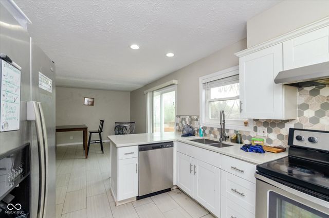 11612 E 75th Street, Indianapolis, IN 46236