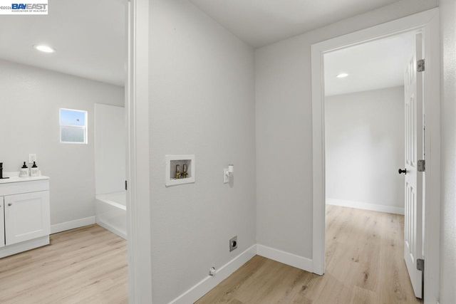 828 Olivina Ave 11, Livermore, CA 94551