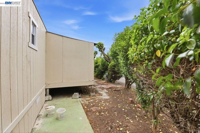 828 Olivina Ave 11, Livermore, CA 94551