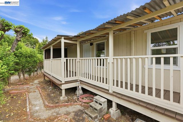 828 Olivina Ave 11, Livermore, CA 94551