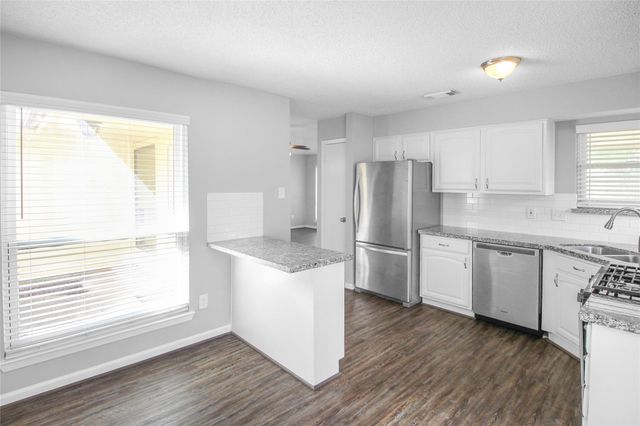 1206 Park Lane, Katy, TX 77450