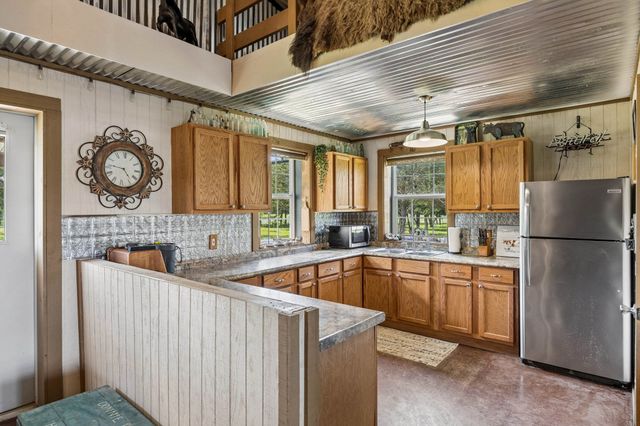 3412 County Road 2173, Greenville, TX 75402