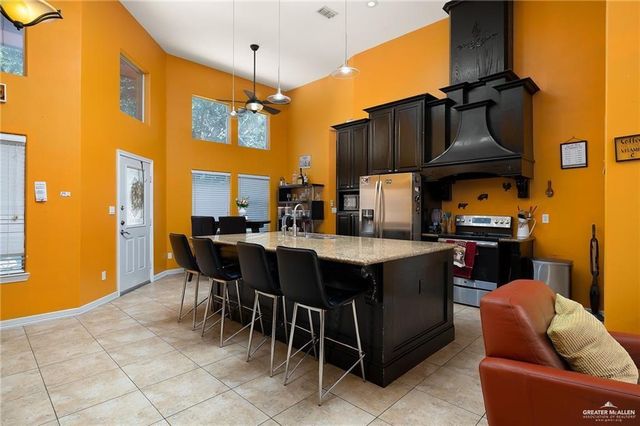 806 W Solar Drive, Mission, TX 78574