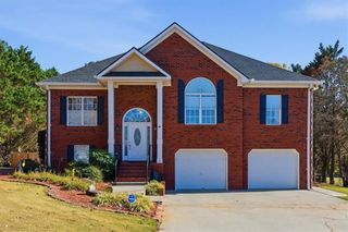 11 Planters NW Drive, Cartersville, GA 30120