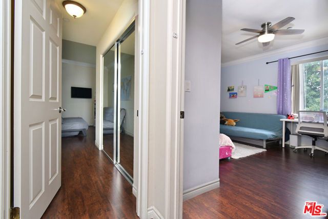 14315 Magnolia Boulevard 101, Sherman Oaks, CA 91423