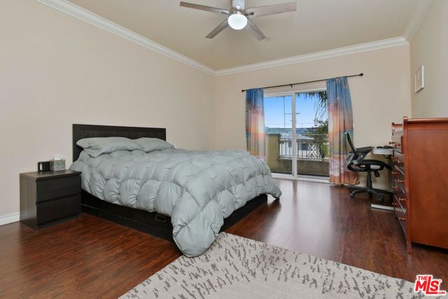 14315 Magnolia Boulevard 101, Sherman Oaks, CA 91423
