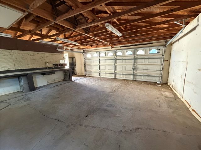 2512 Timber Road, Burleson, TX 76028
