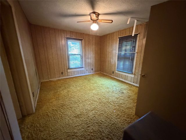 2512 Timber Road, Burleson, TX 76028