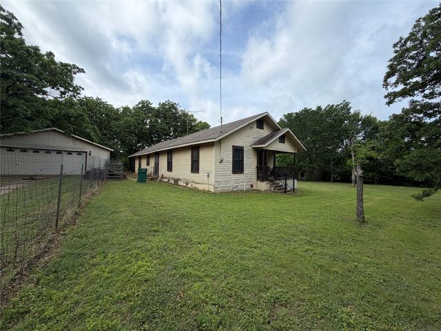 2512 Timber Road, Burleson, TX 76028