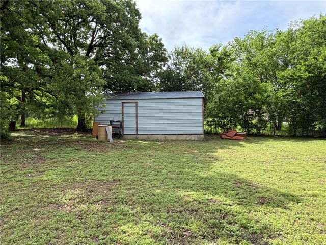 2512 Timber Road, Burleson, TX 76028