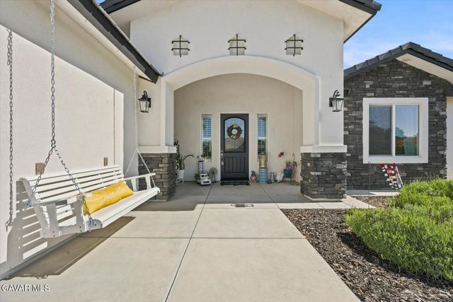 410 Rosehaven Lane, Tehachapi, CA 93561