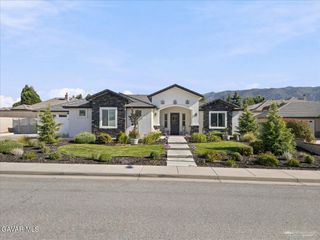 410 Rosehaven Lane, Tehachapi, CA 93561
