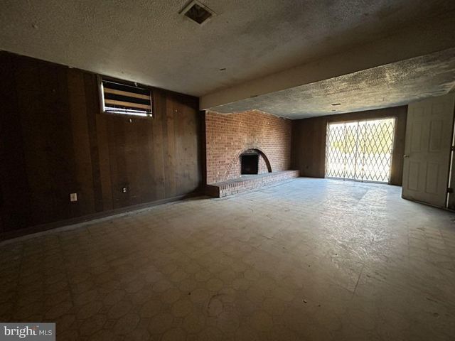 8112 ALCOA DR, Fort Washington, MD 20744