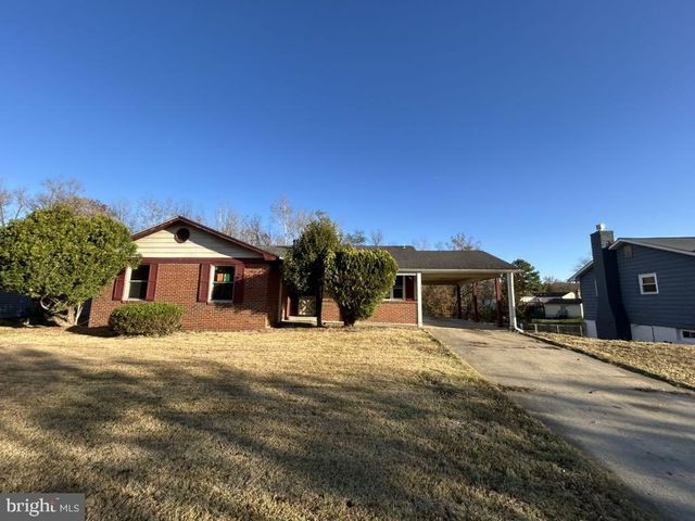 8112 ALCOA DR, Fort Washington, MD 20744