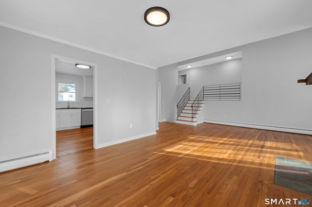 25 Hilldale Road, West Hartford, CT 06117