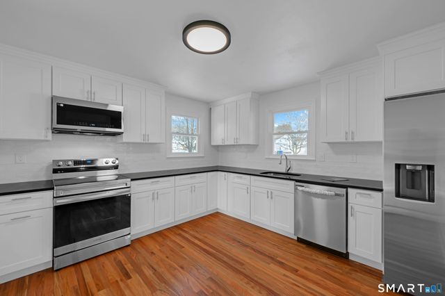 25 Hilldale Road, West Hartford, CT 06117