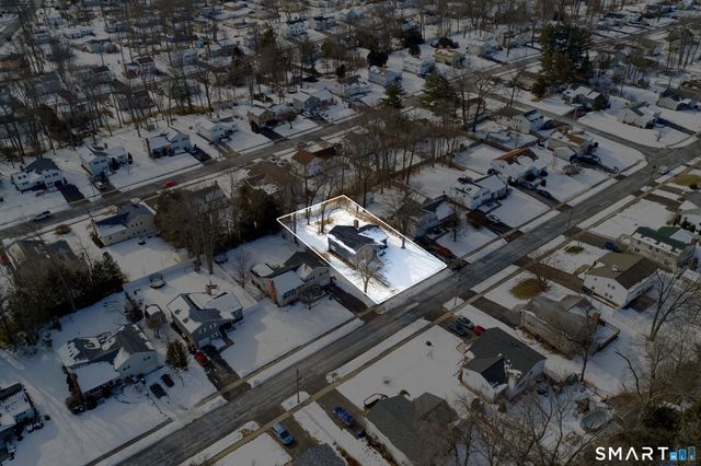 25 Hilldale Road, West Hartford, CT 06117