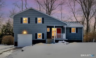 25 Hilldale Road, West Hartford, CT 06117