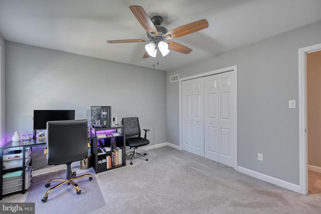 62 REGINA DR, Reading, PA 19608