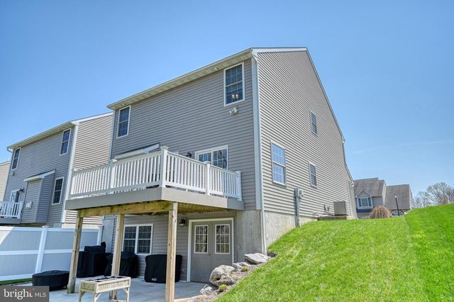 62 REGINA DR, Reading, PA 19608