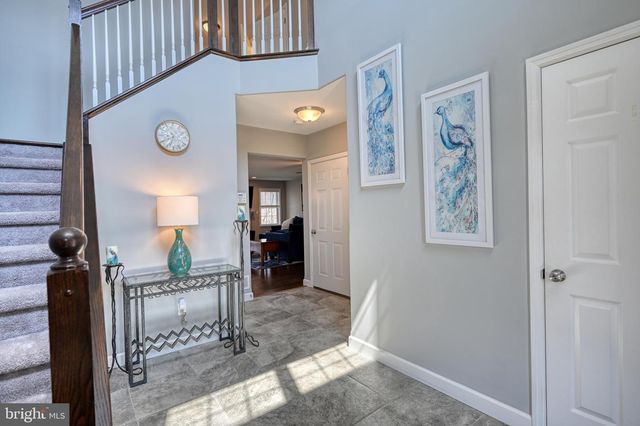 62 REGINA DR, Reading, PA 19608