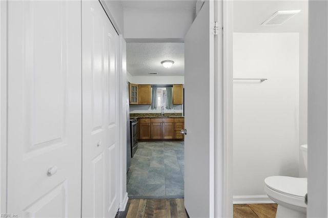 2819 Eric CT, Chesapeake, VA 23323