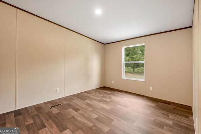 832 Stone Stewart Road, Hull, GA 30646