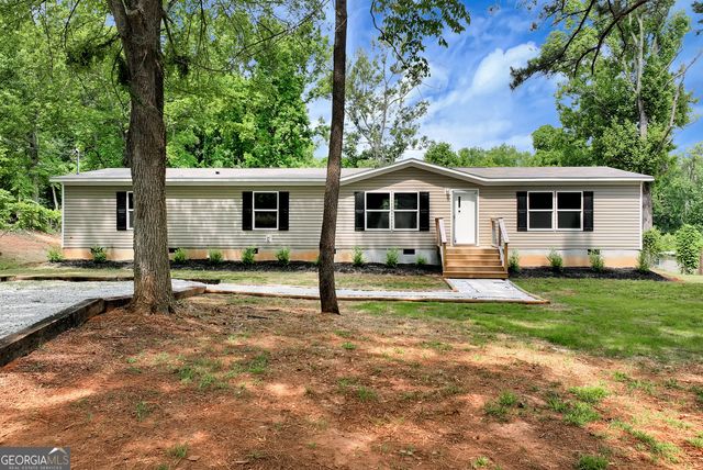 832 Stone Stewart Road, Hull, GA 30646