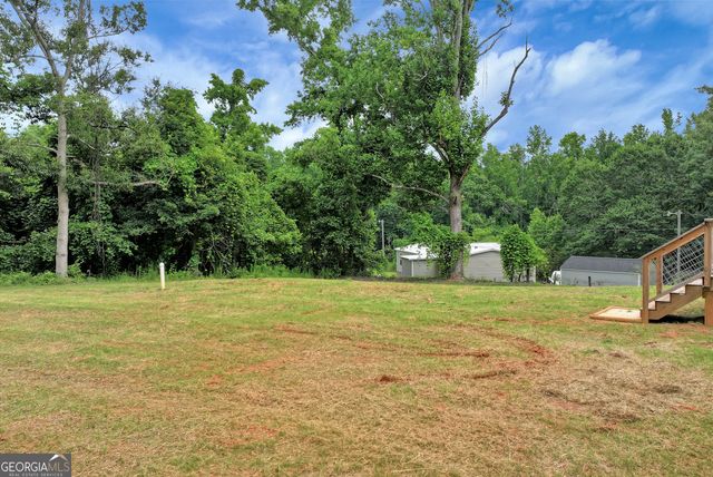 832 Stone Stewart Road, Hull, GA 30646