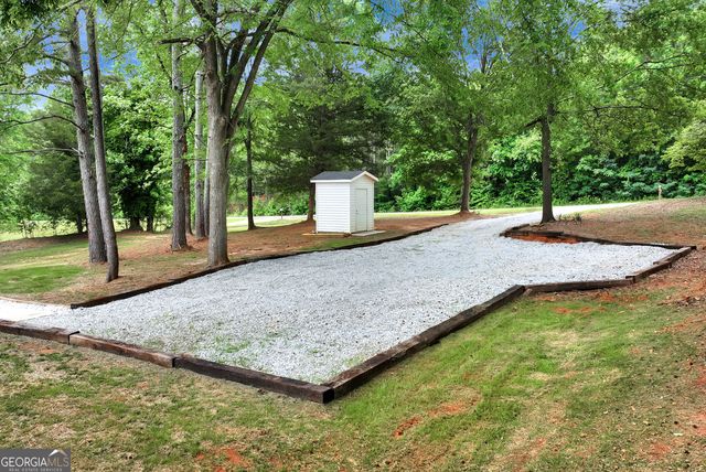 832 Stone Stewart Road, Hull, GA 30646