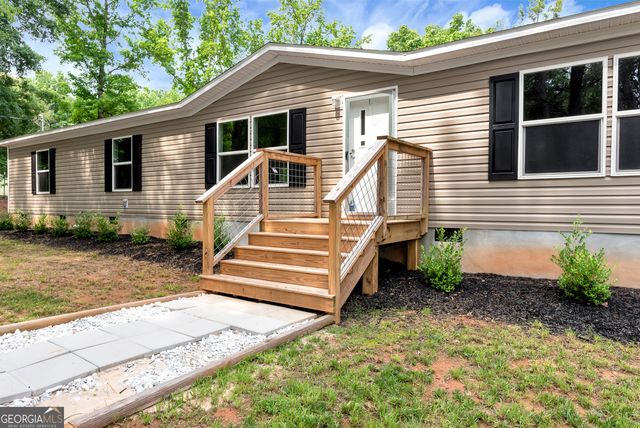 832 Stone Stewart Road, Hull, GA 30646
