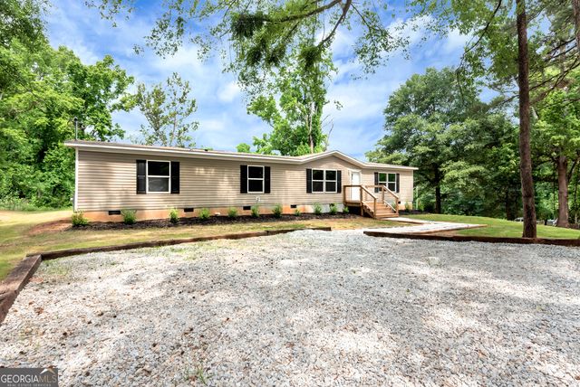 832 Stone Stewart Road, Hull, GA 30646