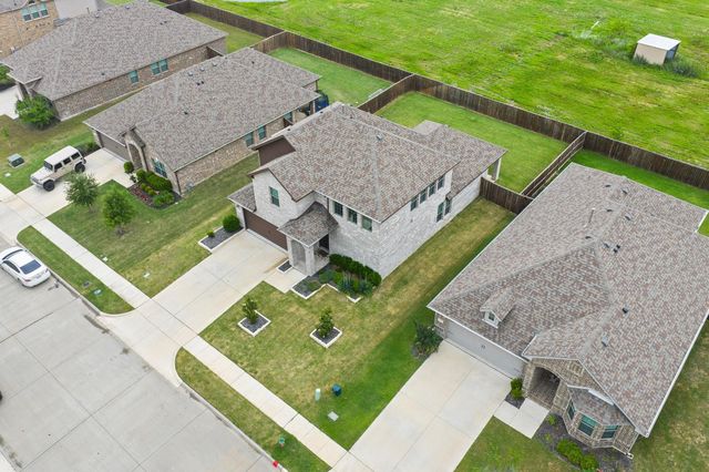 1128 Red Hawk Lane, Forney, TX 75126