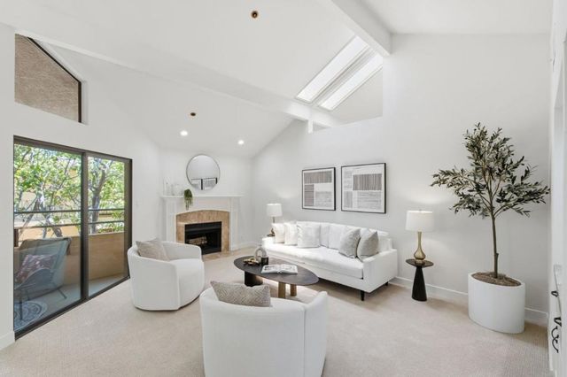 35 9th Avenue 11, San Mateo, CA 94401