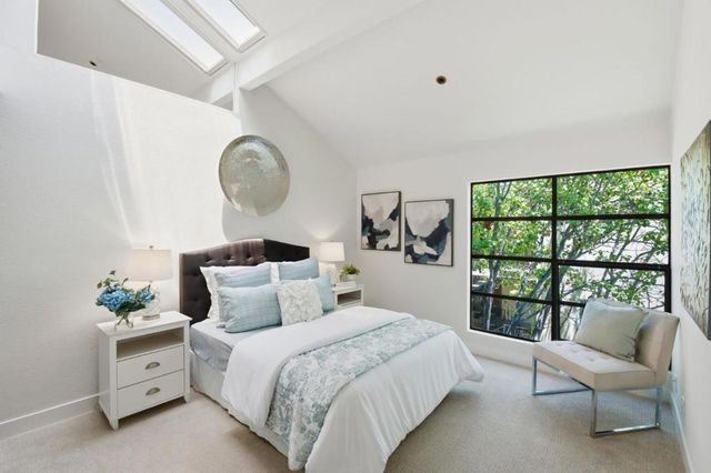 35 9th Avenue 11, San Mateo, CA 94401