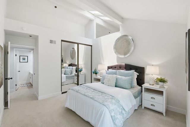 35 9th Avenue 11, San Mateo, CA 94401