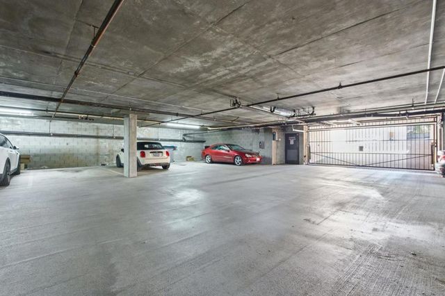 35 9th Avenue 11, San Mateo, CA 94401