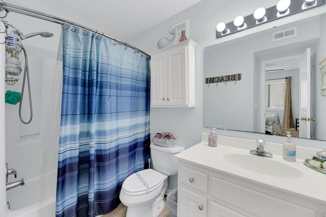 223 Sea Cloud Circle, Edisto Island, SC 29438