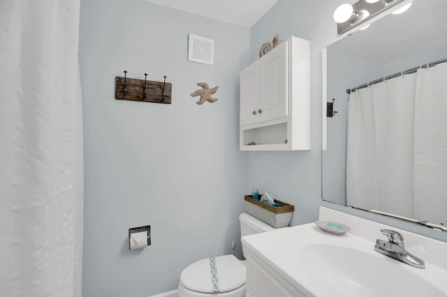 223 Sea Cloud Circle, Edisto Island, SC 29438